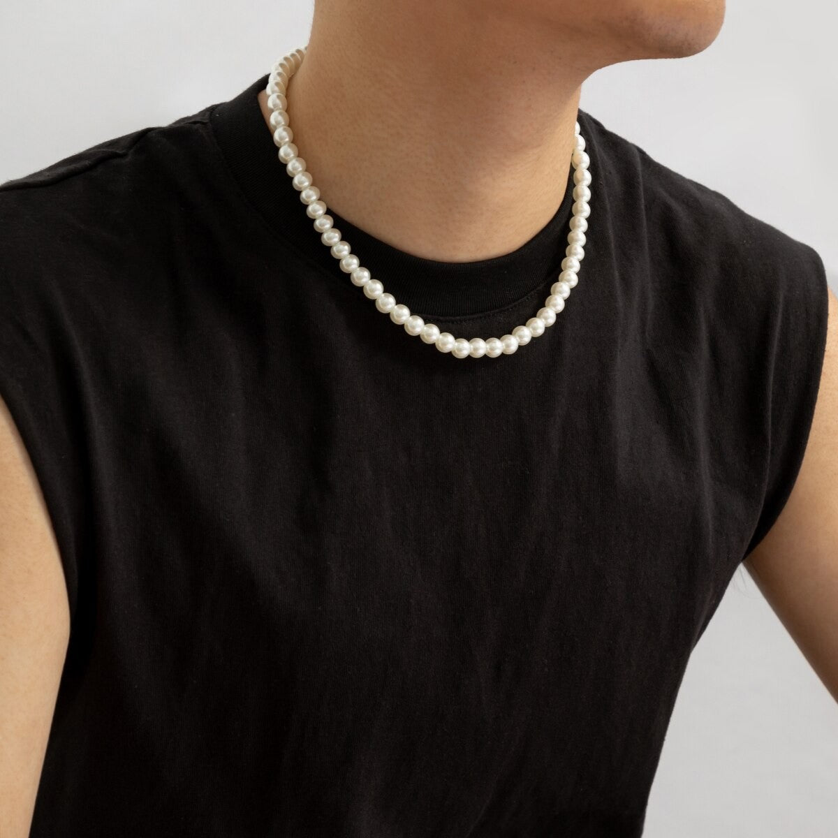Colar Curto Gargantilha de Pérolas de Imitação Simples para Homens Correntes de Contas Brancas da Moda em Acessórios de Pescoço Joias da Moda 2023