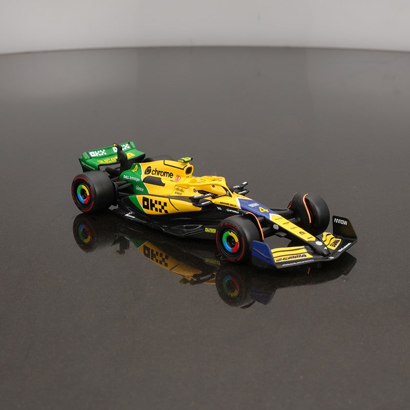 Em estoque Novo 2024 Bburago 1:43 F1 Liga Miniatura Diecast Modelo Mclaren Mcl38 Bwt Alpine A524 Amg W15 F1 Carro Brinquedo Personalizado Presente Infantil
