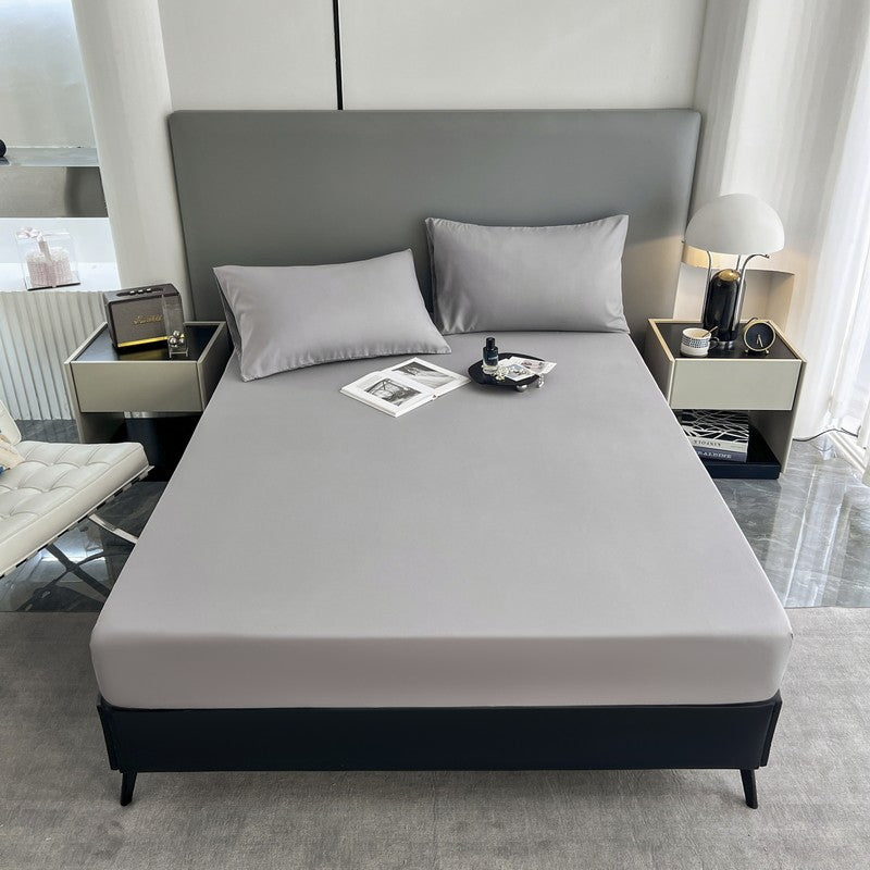 A 3-piece solid-color bed cover and pillowcase set, including 1 bed cover +2 pillowcases (without cores), machine washable