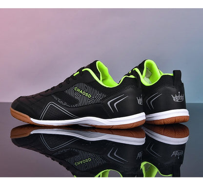 Men Professional Soccer Cleats Anti-Slippery Futsal Training Cleats Wear Resistant Ultralight  Outdoor Indoor Unisex Sneakers