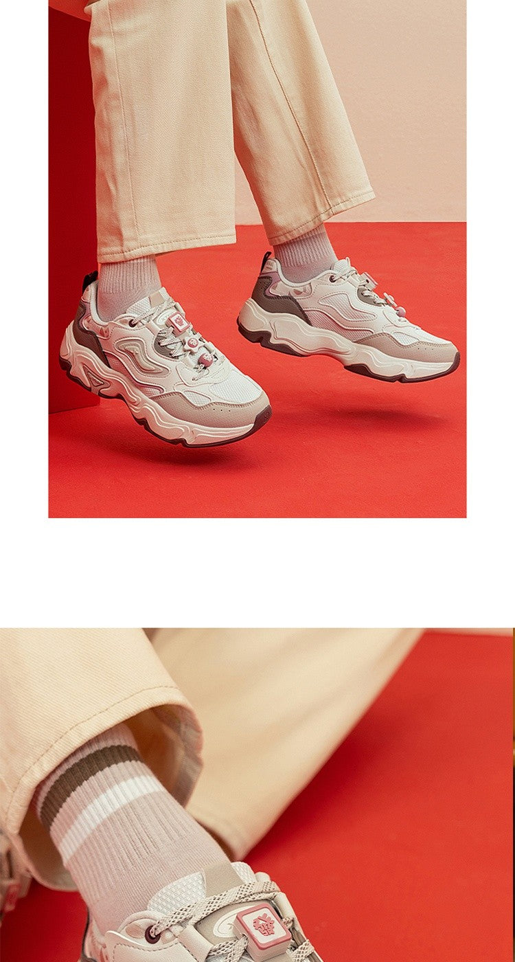 Xtep Star Trails 2.0 Women's Low Top Casual Shoes 2025 Spring Breathable Non-slip Thick Sole Leisure Sports Shoes 975118320005