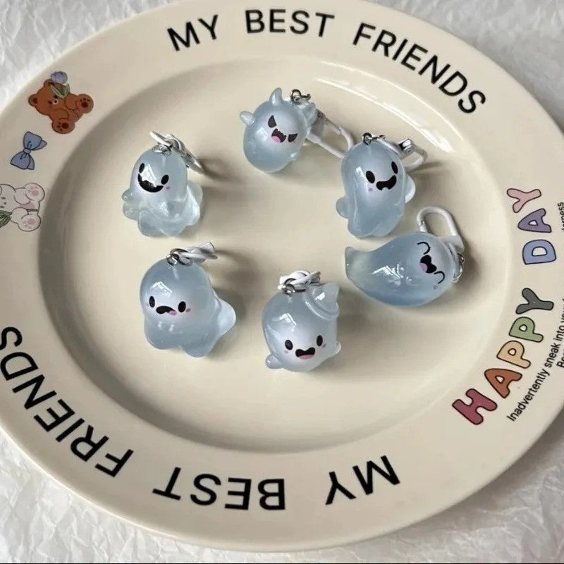 Creative Halloween Luminous Mini Cute Ghost Pendant Keychains Resin Keyring Key Holder for Kid Adult Festival Gifts Bag Charms
