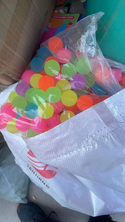 Brinquedos interativos para gatos: Bola saltitante colorida Tickle Cat, suprimentos para pets, brinquedo elástico de minhoca/lagarta para gatos, quebra-cabeça provocador para ambientes internos