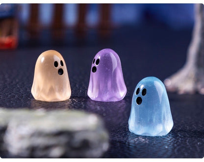 10/20/50pcs Luminous Ghost Figures Glowing At Night Action Figure Mini Micro Landscape Miniatures Halloween Decoration Gifts