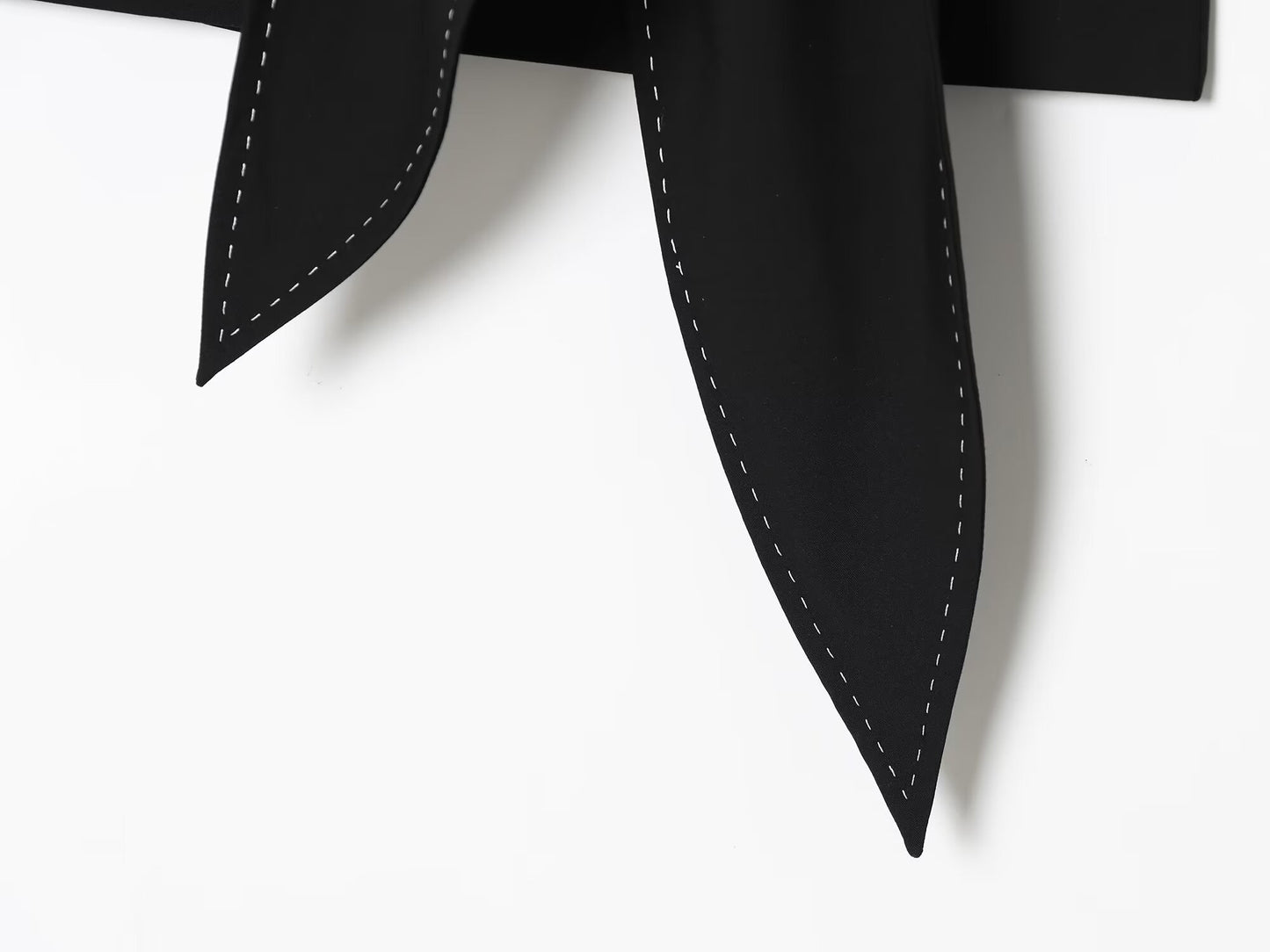 Elegant 2025 Autumn Women Big Bow Mini Dresses Fashion Chic Sleeveless Slim Causal Dress Street Back Zipper Party Sweet Dress