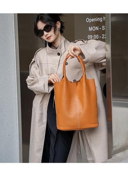 Genuine Grade Leather Women Commuter Tote Bag Ladies Soft Cowhide Tote Shoulder Handbag Large Female Bucket Bag Luxury Designer