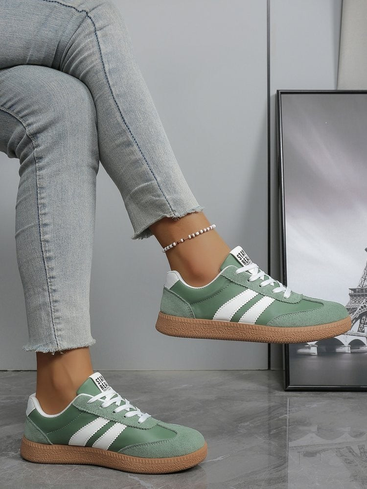 Lightweight Comfortable Sneakers for Women Fashion Striped Lace Up Sports Shoes Woman Casual Breathable Green Sneakers Plus Size