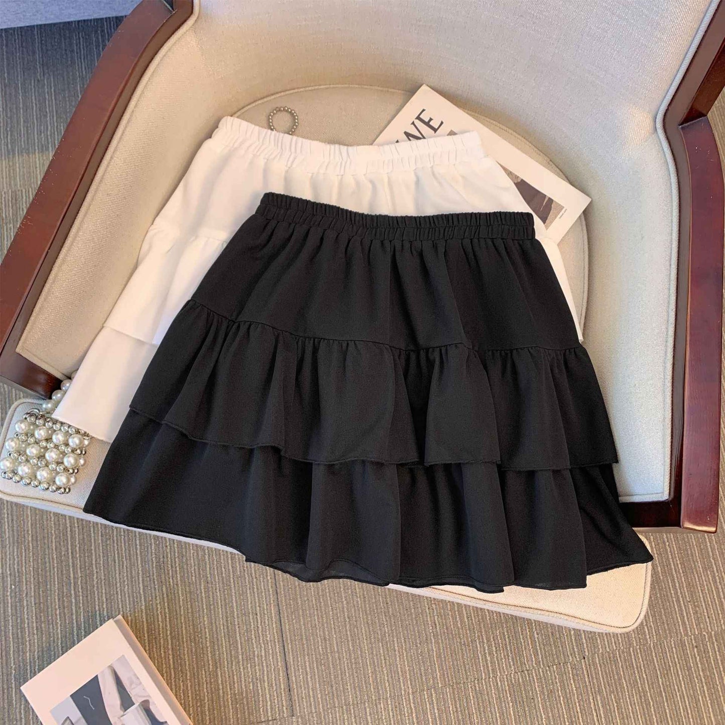150Kg Plus Size Women's Hip 165 Cake Short Skirt Casual Pleated Ruffled Edge Skirt Black White 5XL 6XL 7XL 8XL 9XL