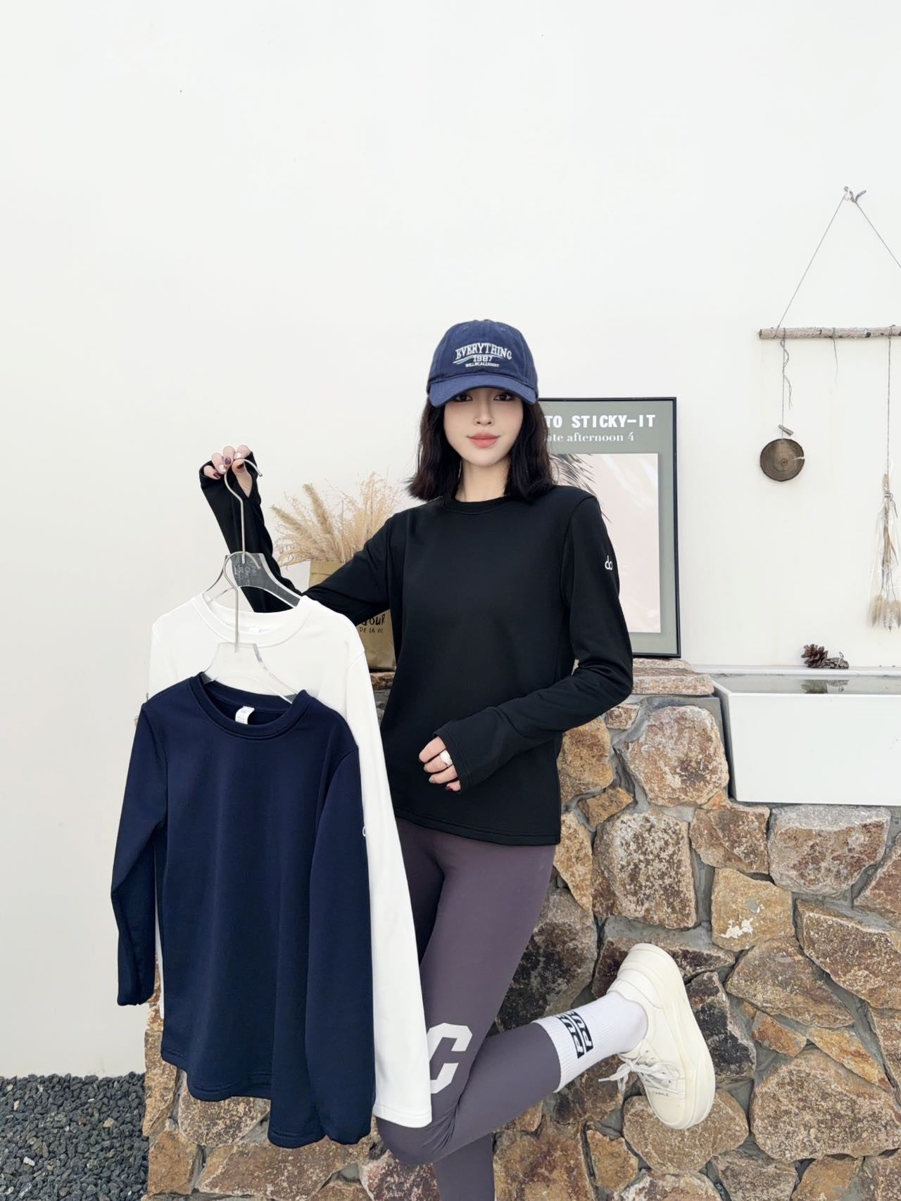 Sports Long Sleeved T-shirt Women Elastic O Neck Bottom Yoga Top Fitness Running Solid Black Navy Autumn Women's Shirts Fashion