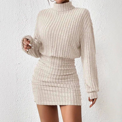 The new autumn style of the tight-fitting long-sleeved high-neck striped knitted sexy dress