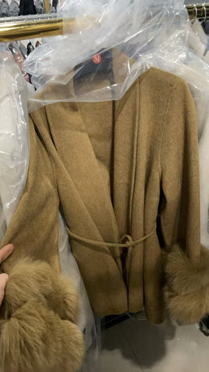 UCXQ Casaco Feminino Elegante OL para Escritório com Retalhos de Pelo Manga Comprida Lã Jaqueta de Roupa Feminina Bonita Outono Inverno 2025