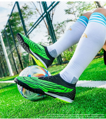 New Men Soccer Shoes Grass Professional Training Football Shoes Society Cleats Football Field Boots Fast Indoor Sneaker Non Slip