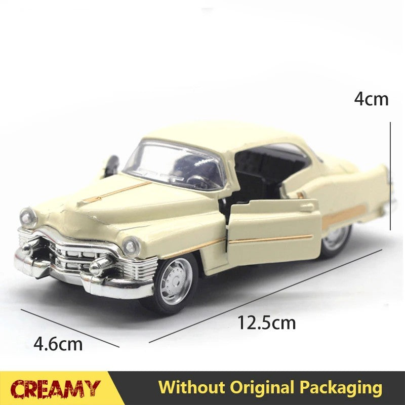 1:32 Alloy Diecast Mustang GT Classic Vintage Car Model Pull Back Car Miniature Vehicle Replica For Collection Gift for Kid