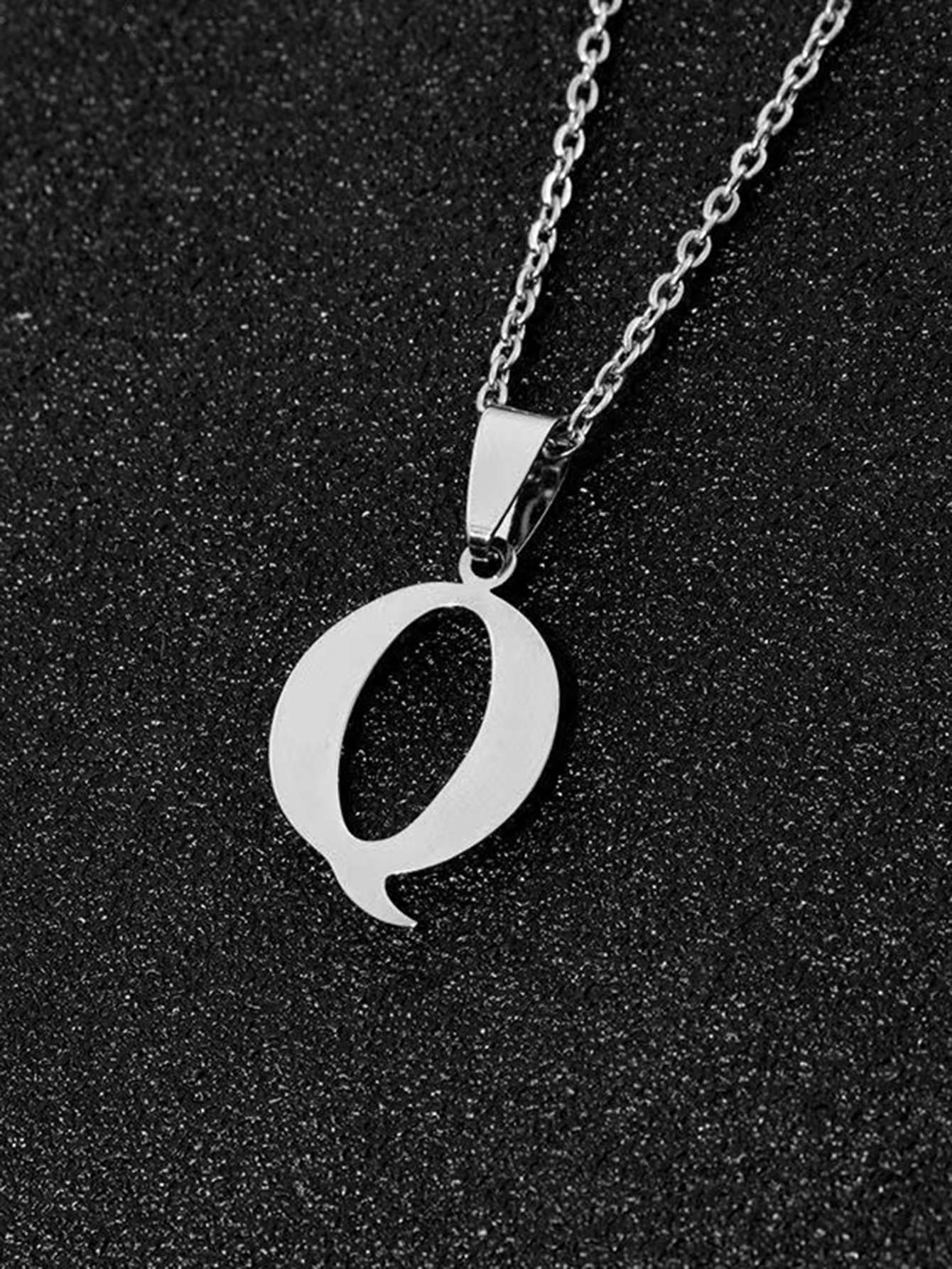 DGIDDK Aço Inoxidável Moda Simples A-Z Colar de Letra Pequena Pingente Inicial Corrente Fina Alfabeto Joia de Presente para Homens e Mulheres