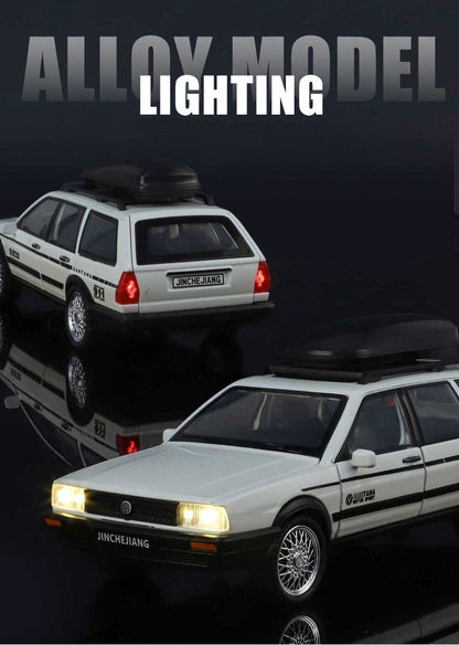 Diecast 1:32 VW SANTANA Wagon Alloy Car Model with Sound Light Children Boy Birthday Gift Toy Vehicles Miniature Voiture