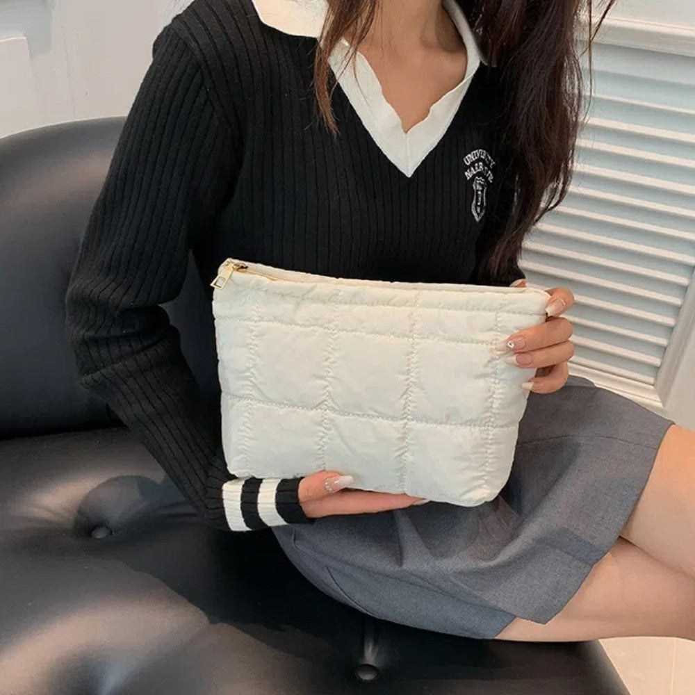 Cotton Filled Puffer Pouch Large Capacity PU Leather Puffer Padded Makeup Bag Sewn Korean Style Thick Plaid Clutch Bag Work