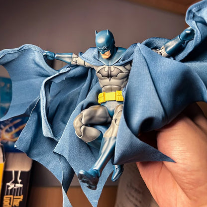 New In-Stock Mafex 105 Comic Version Hush Batman Blue Justice League Action Figure For Kids' Collection Toy Christmas Gift