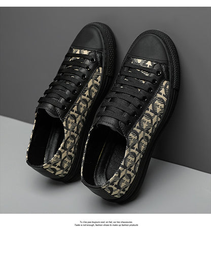 New Shoes for Men Genuine Leather Patchwork Casual Shoes Trend Flat Skateboard Shoes Youth Cool Lace-up Sneakers