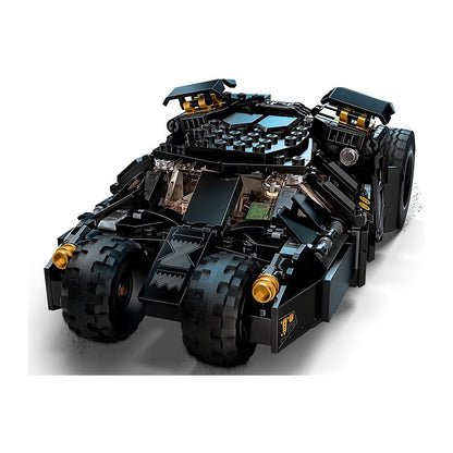 LEGO 76239 DC Batman Batmóvel Tumbler: Confronto com o Espantalho