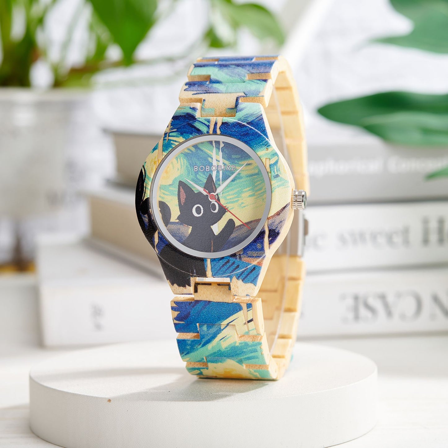 BOBOBIRD Women's Wooden Wristwatch Artistic Ladies Bamboo Quartz Watches Unique Illustration Eco-Friendly Timepieces for Women