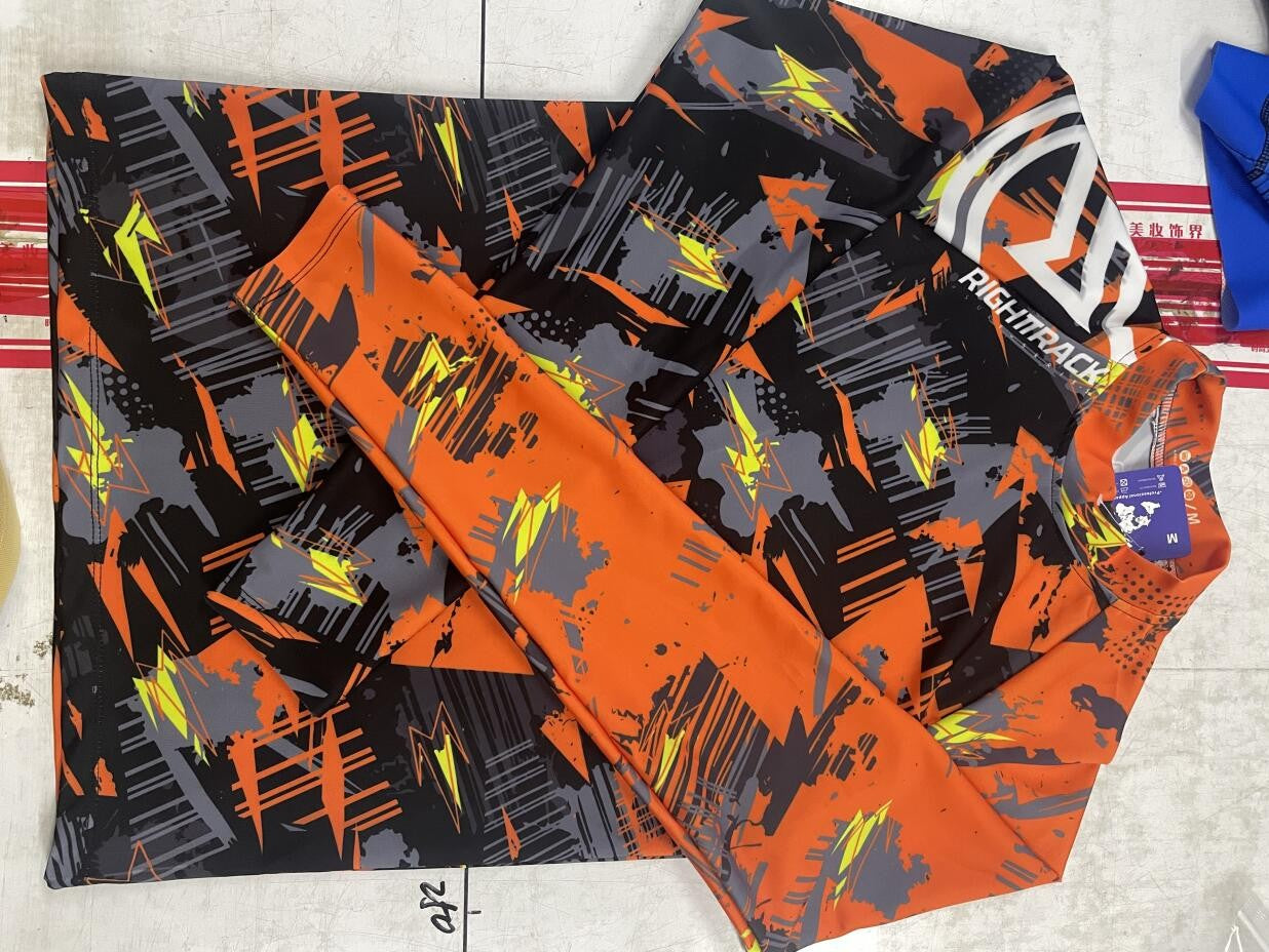 Hot Men's Surfing Shirt Nautical Diary Lycra Rashguard RIGHTTRACK For Surf Sportswear Beach UV Swimwear UPF50+ Clothes