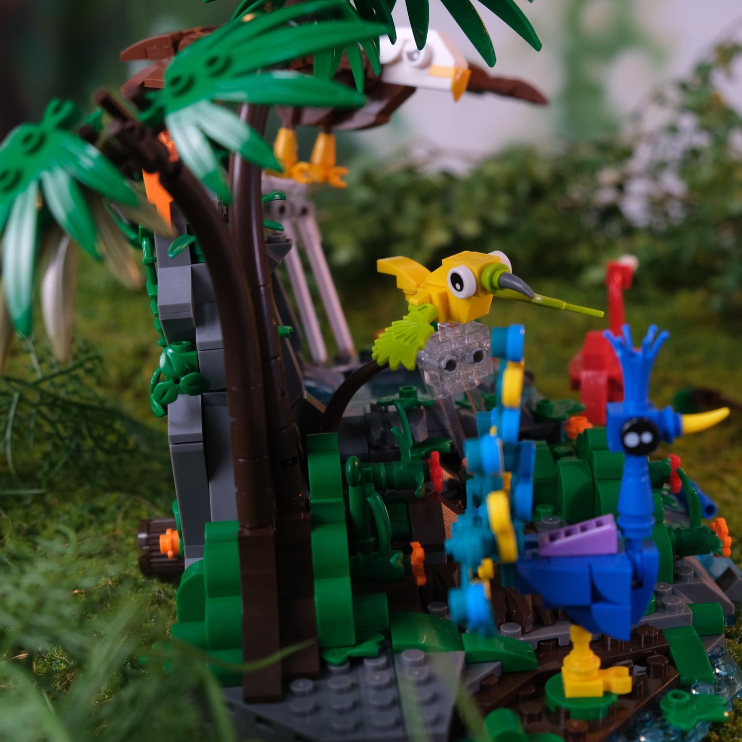 Blocos de Montar Floresta Tropical Criativos 755 Peças Modelo de Leão Animal Fofo para Zoológico Brinquedos de Montar Presente de Aniversário para Adultos e Crianças