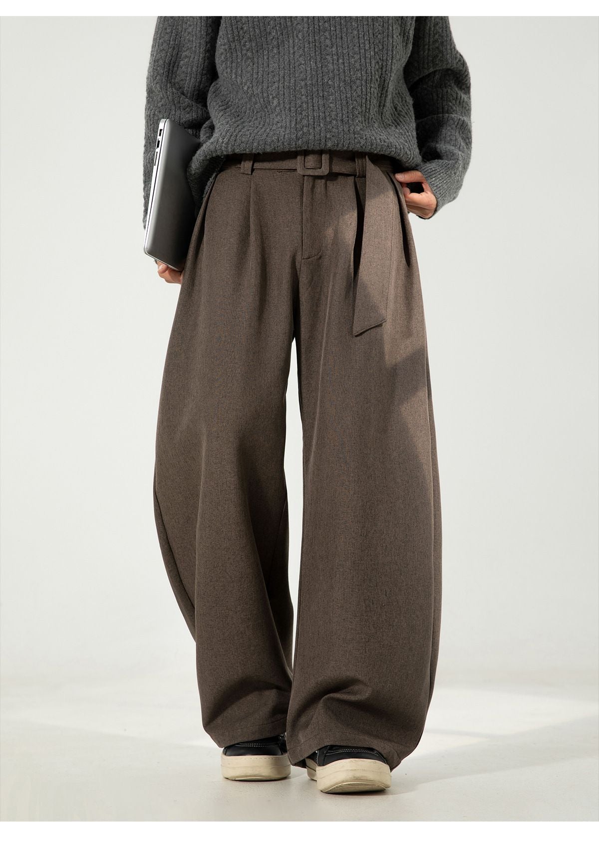 Men's Pleated Drape Curved-Leg Trousers Loose-Fit Straight-Leg Pants Retro-Style Belted Casual Pants