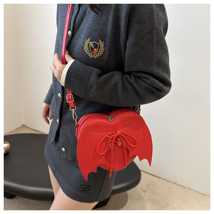 New trendy and personalized wing shoulder bag, versatile ins crossbody shaped bag New trendy and personalized wing shoulder bag,