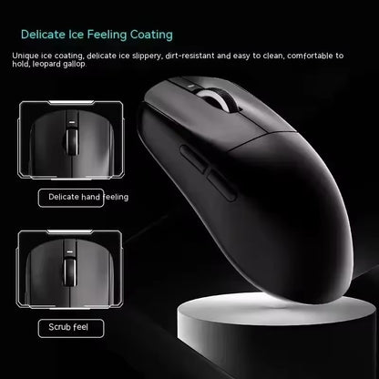 Mouse Gamer ATK VXE Dragonfly R1 E-Sports Longa Duração da Bateria Paw3395 Leve Ergonômico Mouse Bluetooth de Três Modos