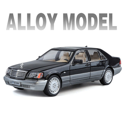 1:24 W140 Miniatura de Brinquedo Modelos de Carro Liga Fundido Som Luz 6 Portas Abertas Puxar para Trás Pneus de Borracha Modelos de Veículos para Meninos Presentes