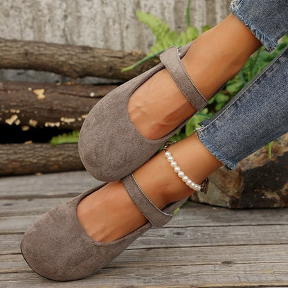 Woman's Casual Flats Shoes Round Toe Large size ladies shoes Retro French Mary Jane Dress Flat New Summer Solid Comfortable shoe