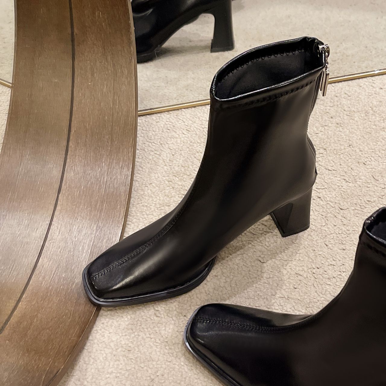 High Quality High Heel Boots Women Leather Winter Boots Women Comfortable Warm Fur Women Ankle Boots Shoes Black Brown D159