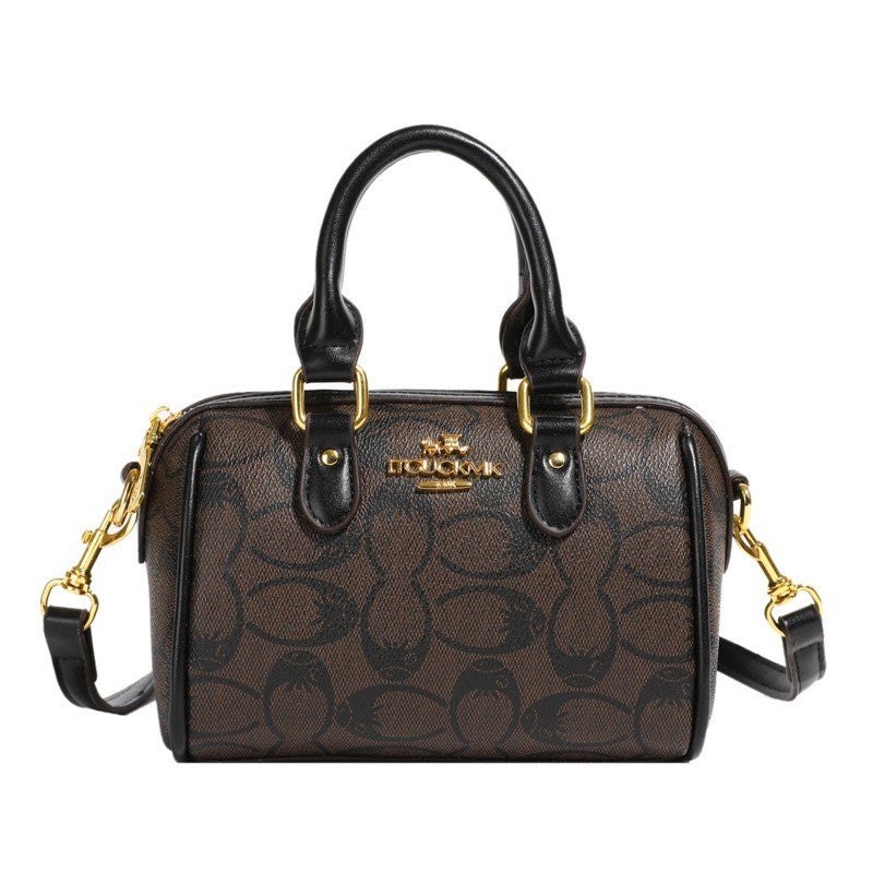 Classic Retro Boston New Small Bag Casual and Versatile Temperament Good Look Popular Hot Style Crossbody Bag