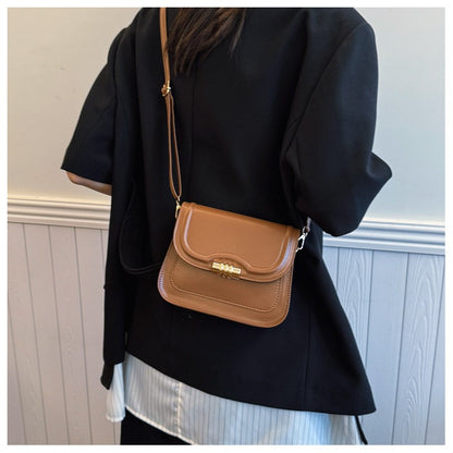 Latest Retro Crossbody Bag for Women High End Fashion Saddle Shoulder Handbag Unique Design