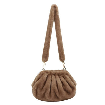 Elegant Wrinkled Cloud Clutch Bag Faux Fur Shell Shoulder Crossbody Bag Women Stylish Pillow Bag Guangzhou High Quality Bag