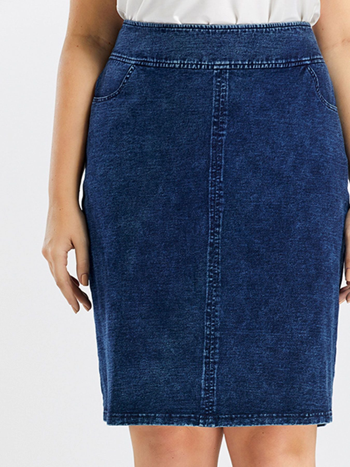 Women Plus Size Knitted Spring And Autumn Denim Fashion Skirt