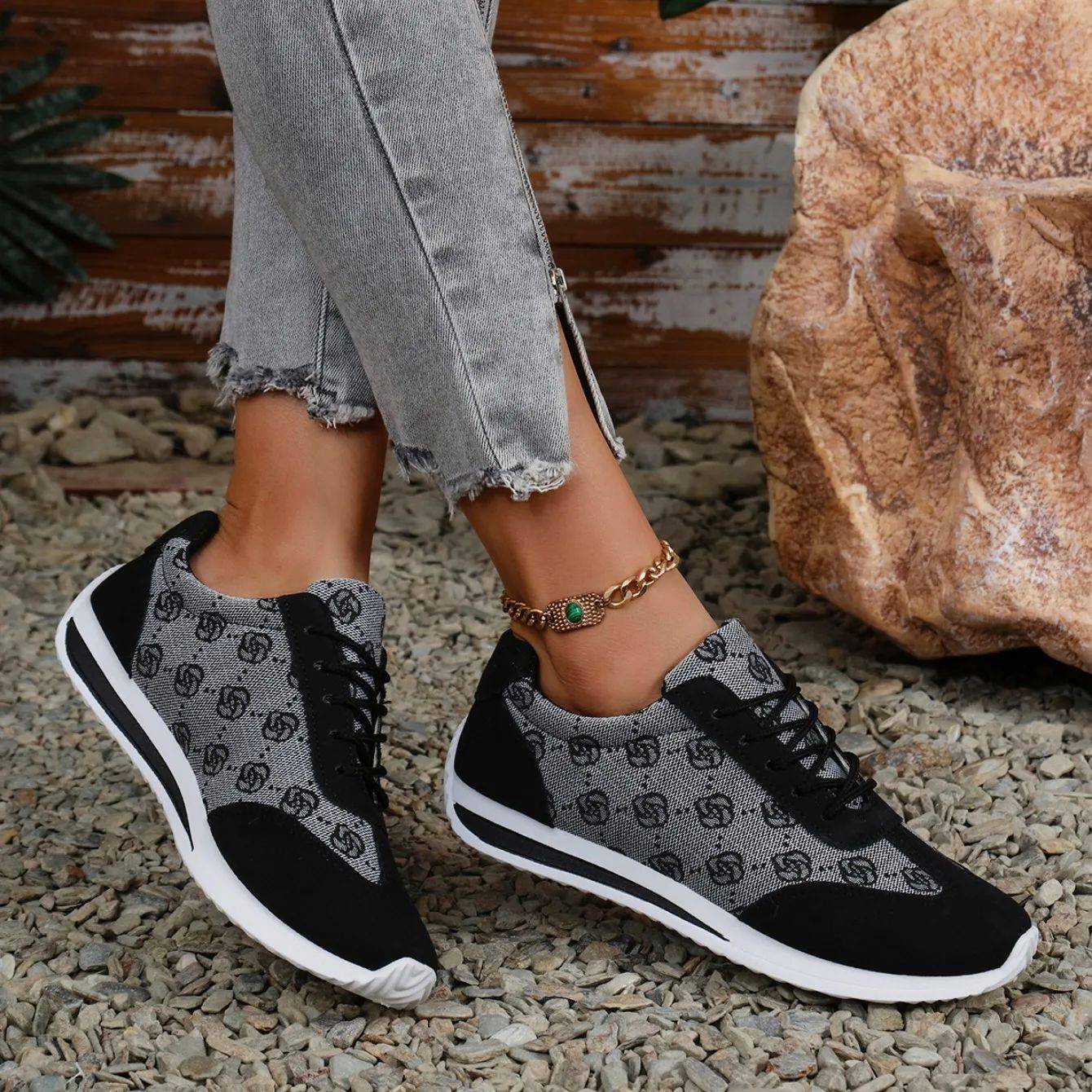 Tênis Feminino Primavera e Verão com Design Respirável Boca Aberta Alças Cruzadas Baixo Confortável Casual para Caminhada Zapatos De Mujer