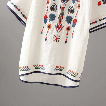 Luxury Embroidery Floral Tees Women Chinese Style Classic Loose Shirts Casual Vintage O Neck Short Sleeve Summer Blouse Tops