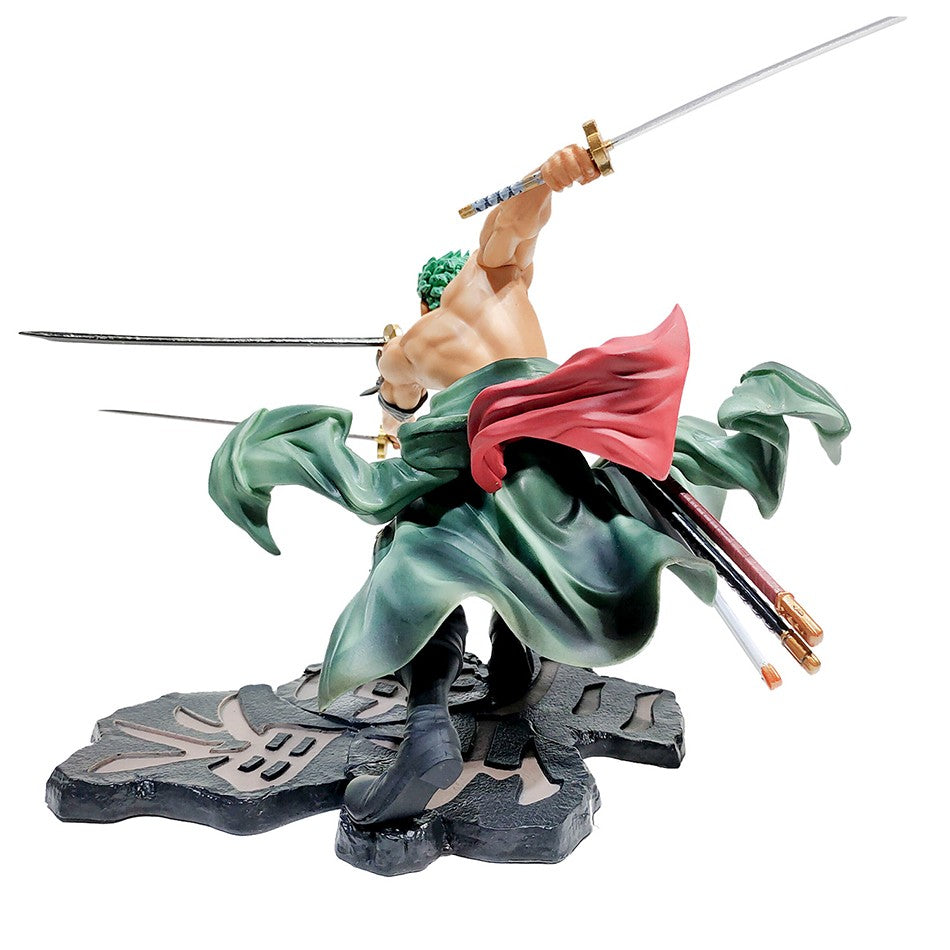 Hot One Piece 10cm Anime Figura GK Roronoa Zoro Três Espadas Sa-maximum Mangá Anime Estátua Action Figure Modelo Coleção Brinquedo Infantil