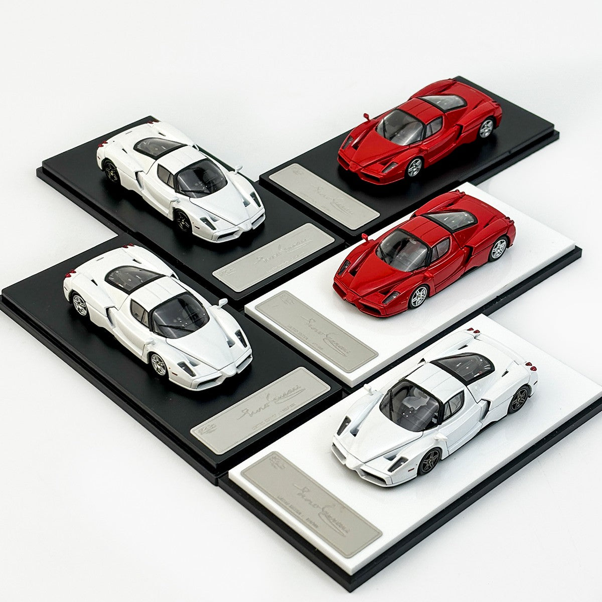 Rei Modelo 1:64 Edição Enzo Figura Simulação Liga Abre-Tampa Miniatura Die-Cast Carro Modelo Personalizado Brinquedos Presente Ornamento Colecionável