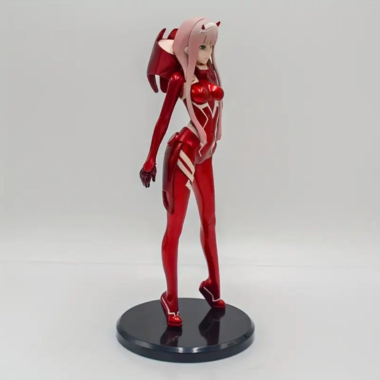 DARLING in the FRANXX Anime Action Figure Zero Two 24cm Estátua de Desenho Animado Modelo Coleção Brinquedos Decoração de Mesa Bonecos Presentes