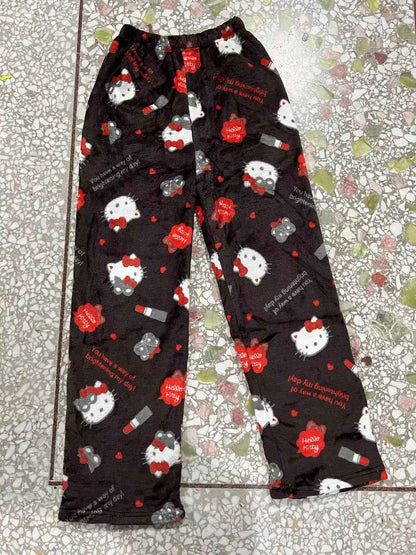 Pijama de Veludo Kawaii Hello Kitty Natal, Anime e Desenho Kuromi Outono e Inverno Roupas de Casal Casuais Soltas e Quentes para o Lar