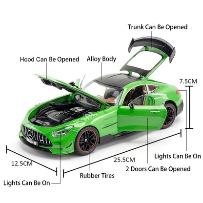 1:18 UM GT Miniatura Sports Car Modelo Brinquedos Liga Diecast Supercarros Som Luz Portas Abertas Absorção de Choque para Presentes Infantis