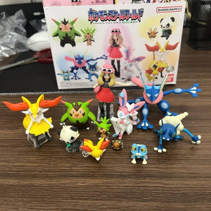 Bonecos Bandai Pokémon Scale World Região Kalos - Serena, Chespin, Quilladin, Greninja, Braixen, Pancham Brinquedo Colecionável de Presente
