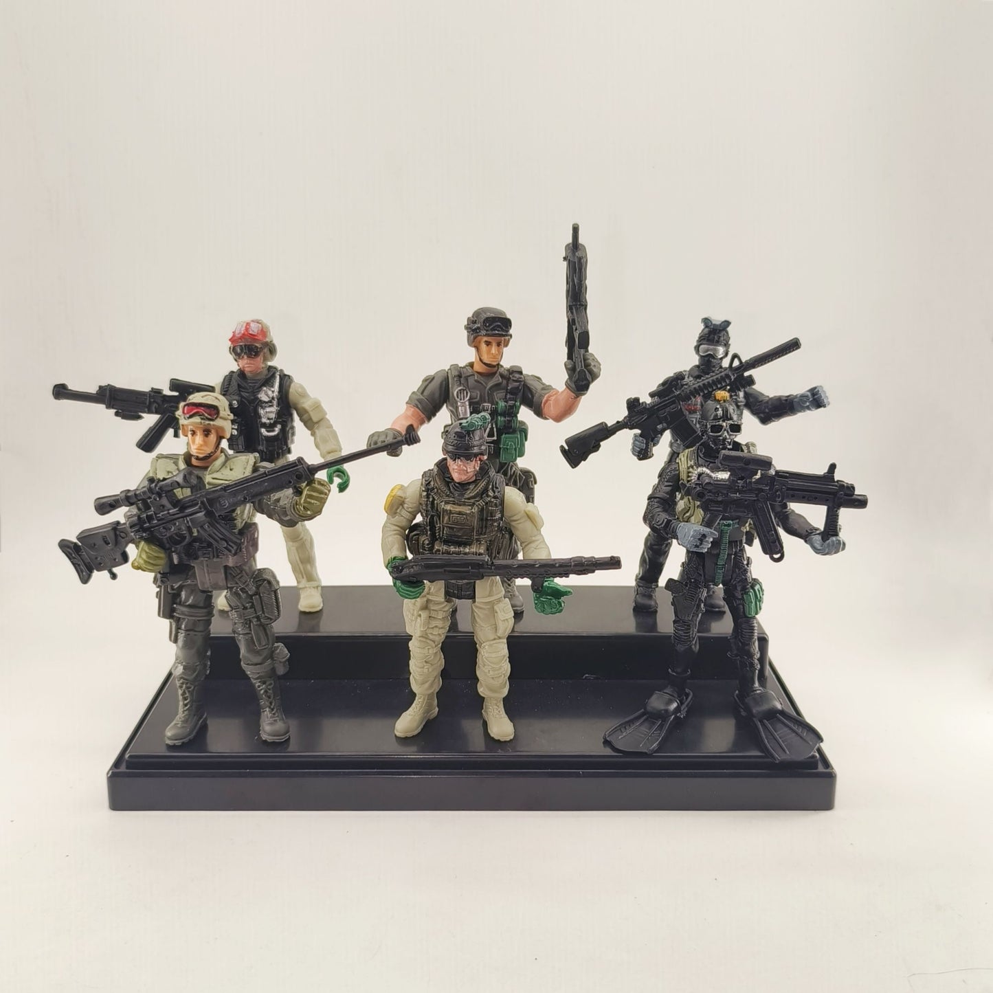 6 Peças/Conjunto Força Militar Armas Guerreiro Elite Action Figure Brinquedos PVC 10cm Terrorista SWAT Time Ornamento Presente de Aniversário Infantil