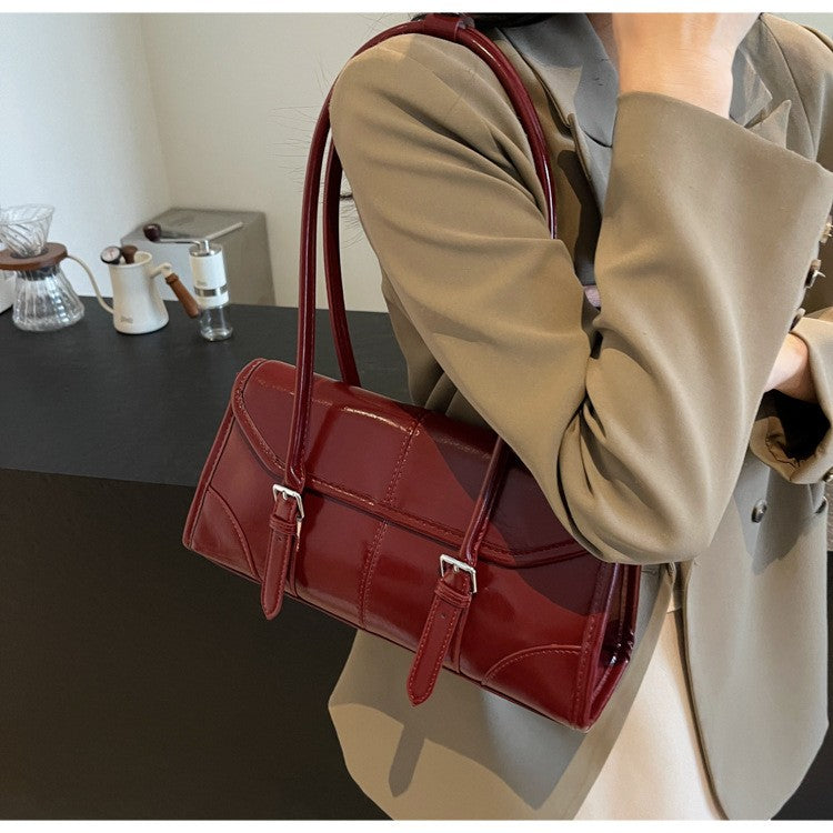 High End Burgundy Oil Wax Leather Underarm Bag Elegant Women's Magnetic Buckle Shoulder Bag Commuter Versatile Ladies Tote Bags