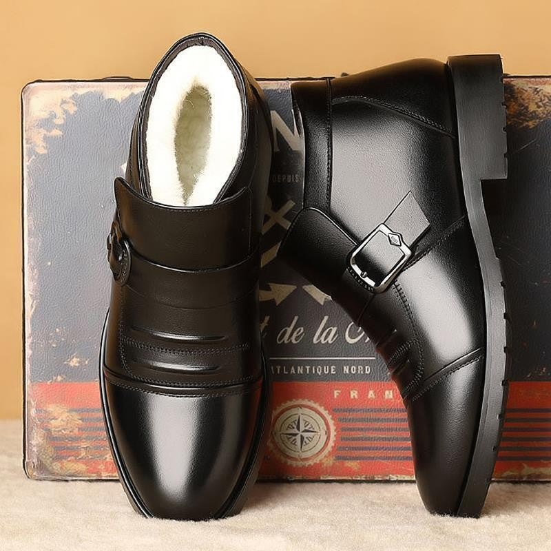 Botas de Neve Masculinas Couro Preto Estilo Britânico Sapatos de Inverno Masculino Casual Pelúcia Grossa Trabalho de Alta Qualidade Antiderrapante Forro de Lã Moda