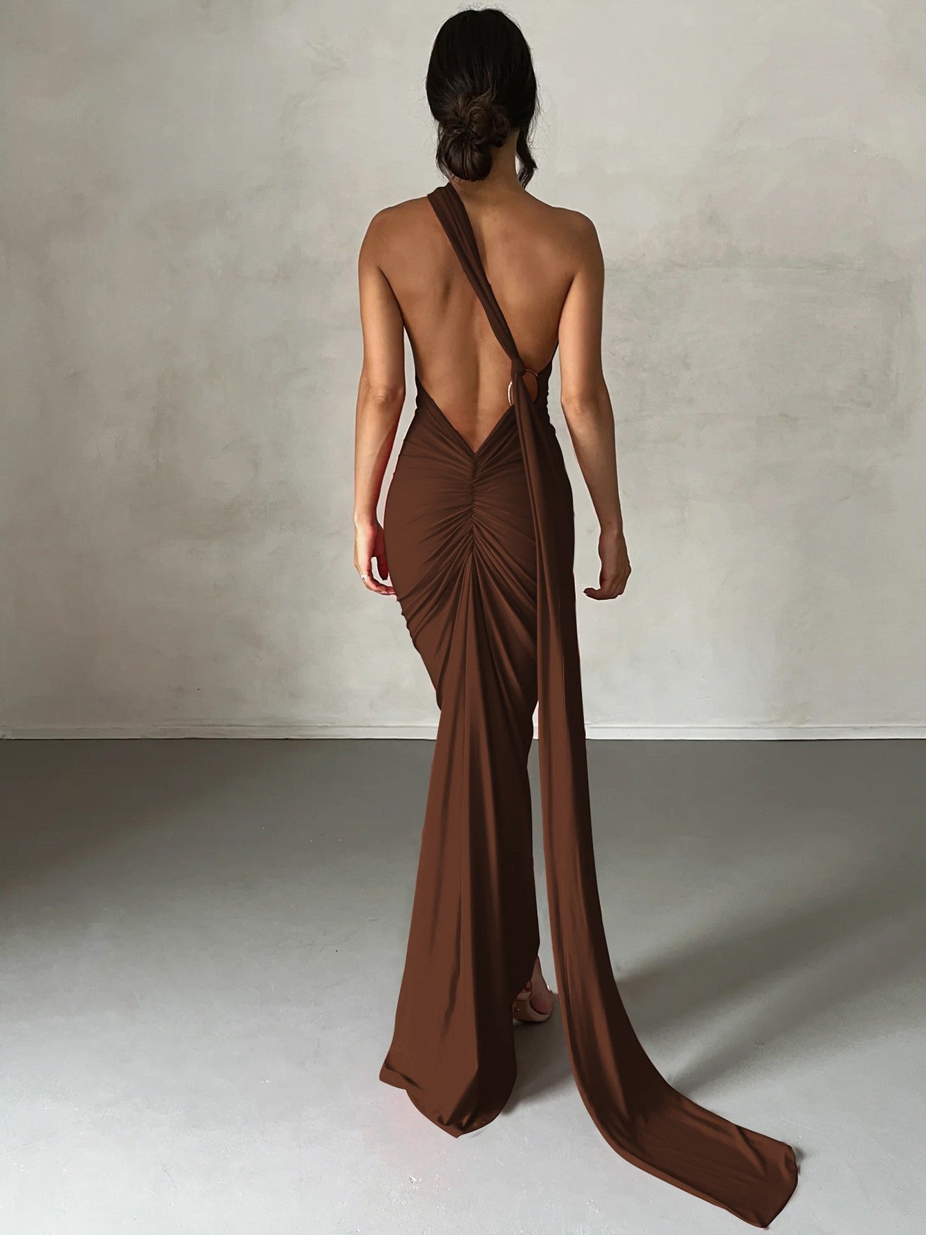 Hugcitar One Shoulder Backless Adjustable Scarf Loop Ruched Sexy Maxi Dress Wome