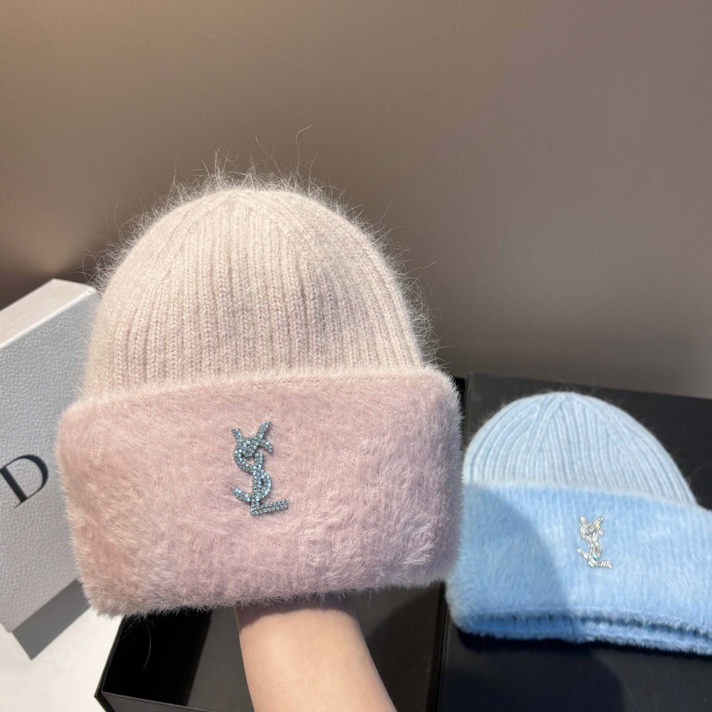 Warm Mink Fur Knitted Hat for Women Winter Luxury Ear Protection Beanie Fashion Soft Stretchable Cap