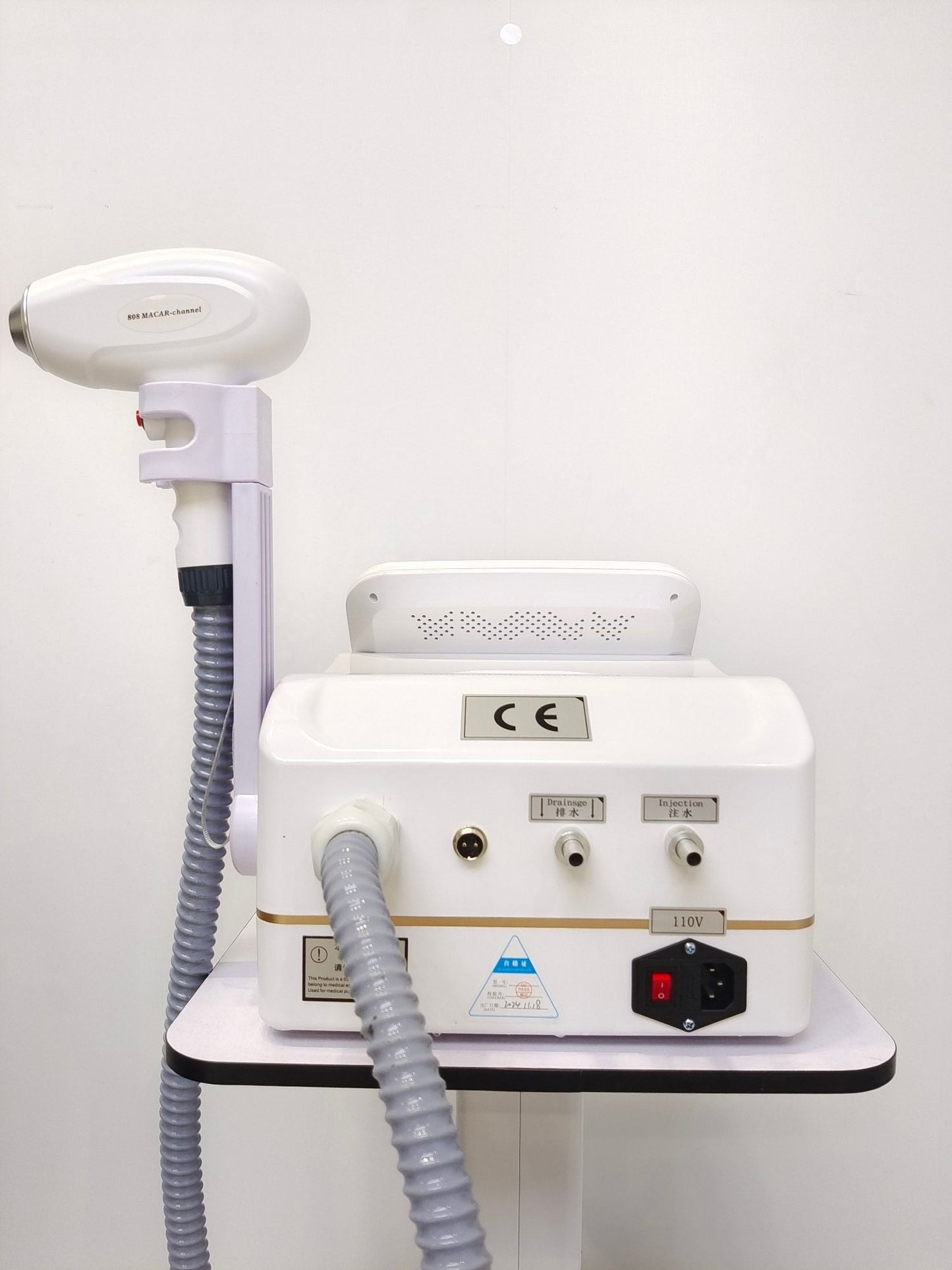 Professional Mini Diode Ice Titanium Laser Hair Removal Machine 755 940 1064 808nm 4000w Painless Permanent CE